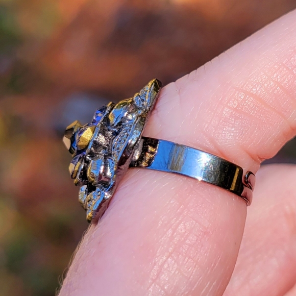 Pleasant Purple Jeweled Flower Silver Ring One Size Fits All - Picture 5 of 10